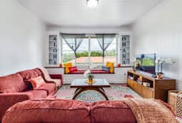 3BR Hilo Home w/ AC | Near Beaches & Dining - Image 2