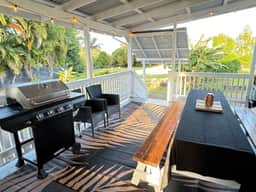 Your Perfect Hilo Homebase - Sleeps 9 with AC - Image 4