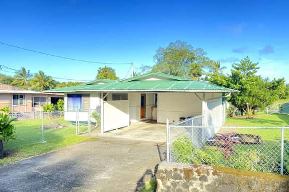 Laidback Island Living Close to Beach & Shopping - Image 1