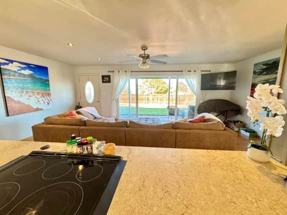 Peaceful Paradise 3Bd2Ba Home w BBQ, WD & Views! - Image 2