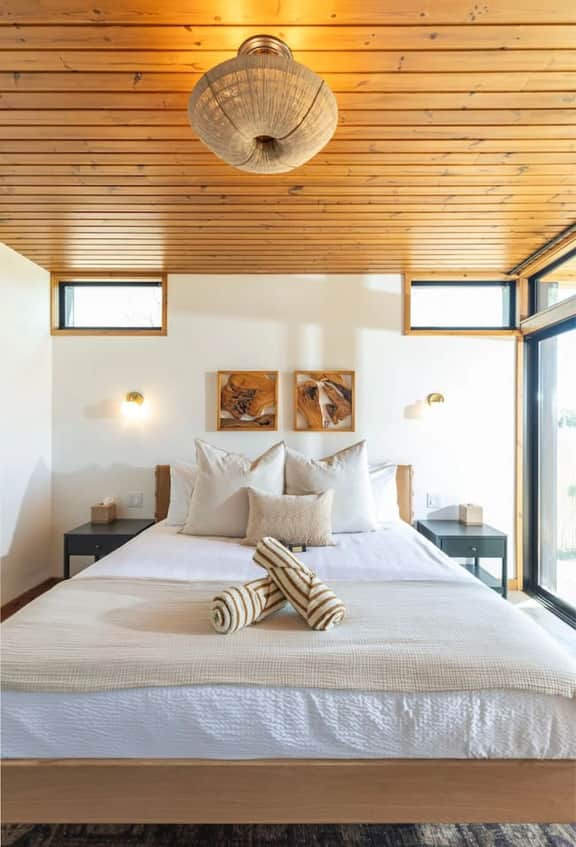 Modern Villa | 2BD Architect Villa + Hot Tub - Image 2